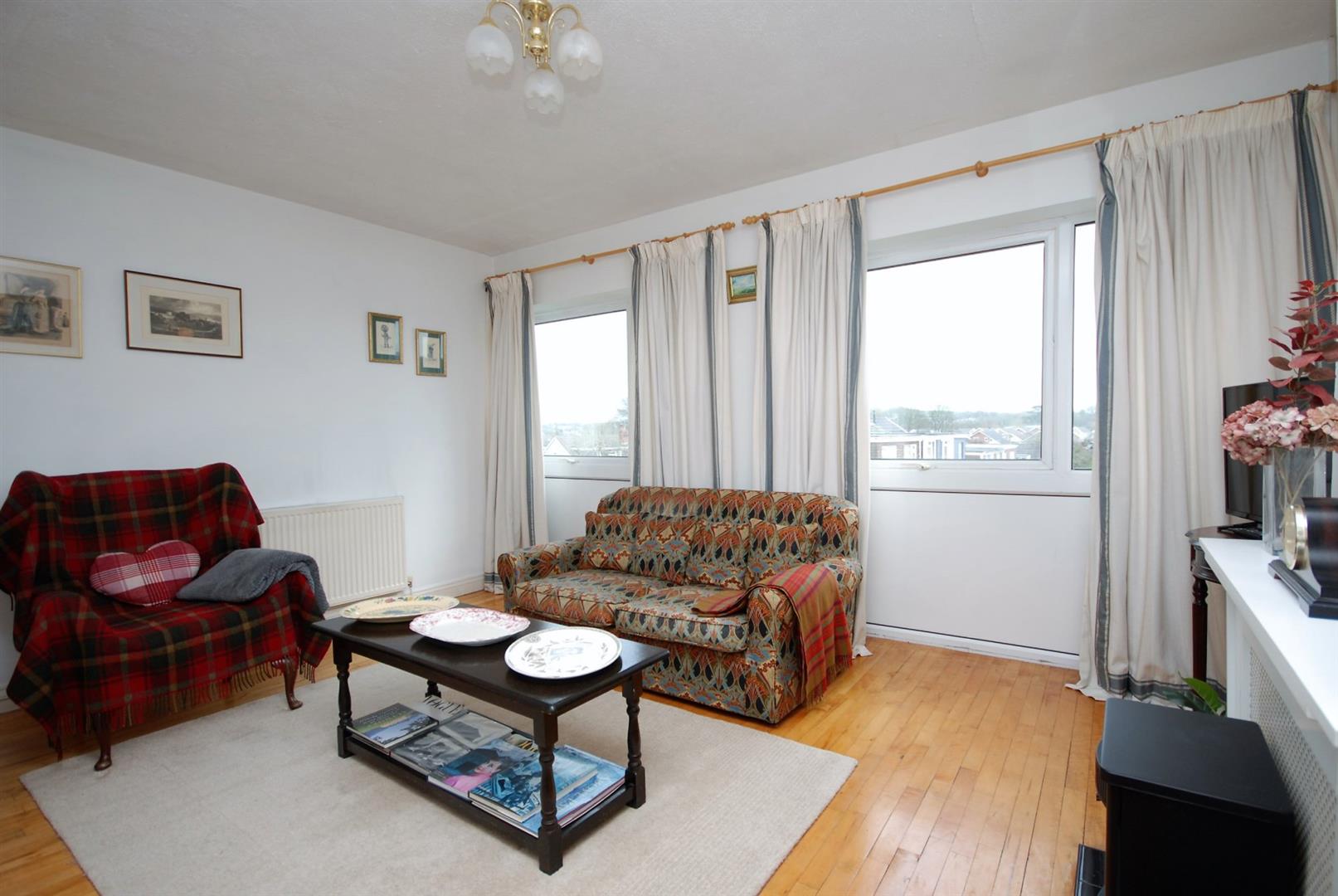 Geraints Way, Cowbridge, Vale of Glamorgan, CF71 7AY